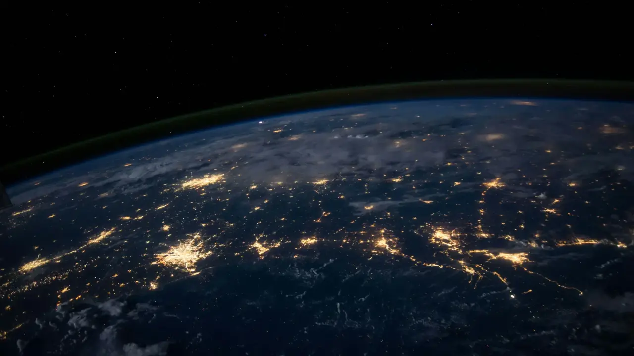 How to spot the space station from your city